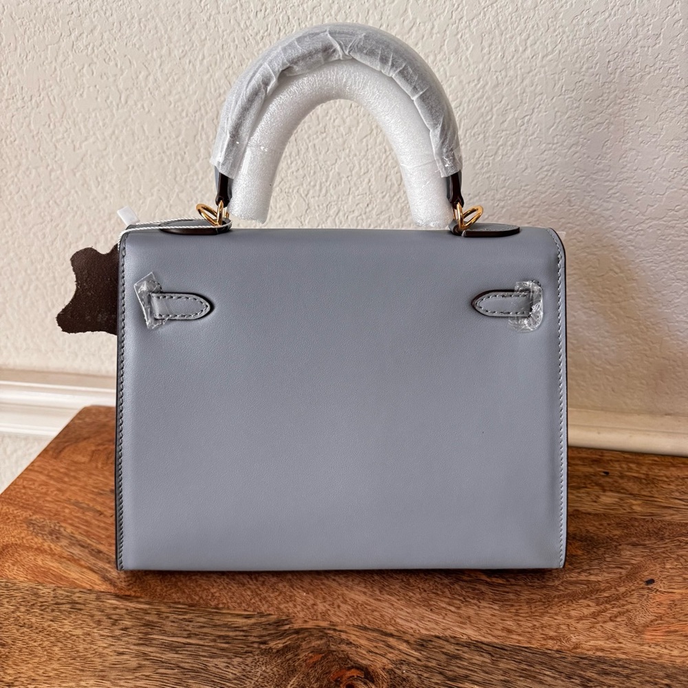 LEATHER INSIDE & OUT | Light Blue Mini 25 Sellier KL Top Handle w/ Gold HW S17 - Picture 6 of 13